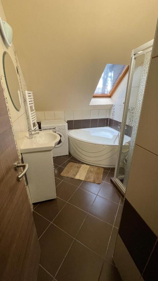 Gratisz Apartman Шіофок Екстер'єр фото