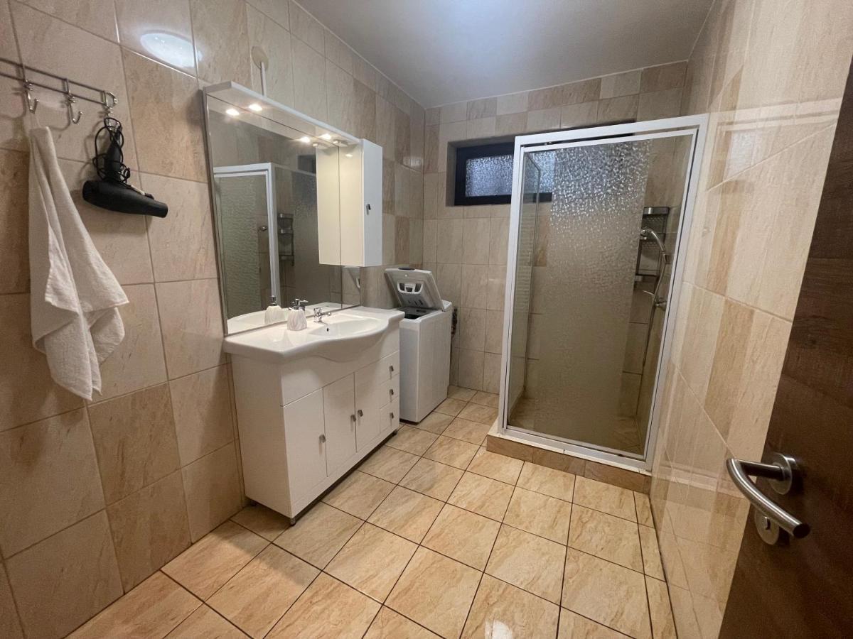 Gratisz Apartman Шіофок Екстер'єр фото